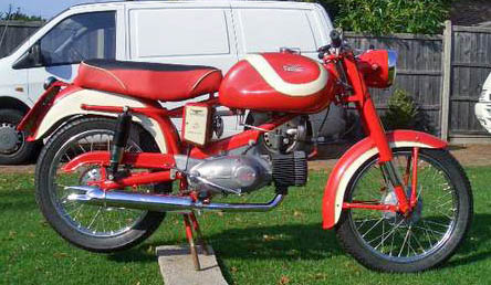 1959 Guarzzoni 175 Sport 2 stroke 1.jpg